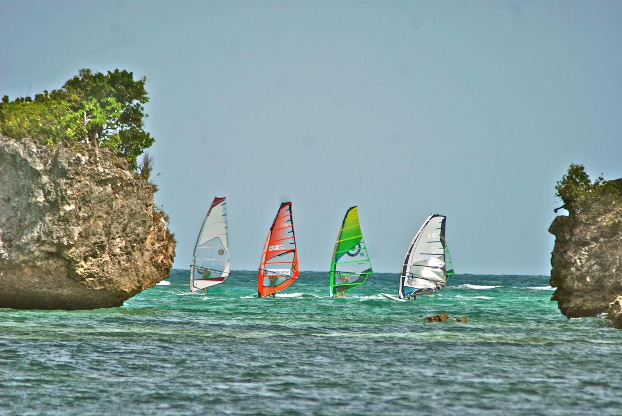 Rieseling Boracay Beach Resort Balabag  Dış mekan fotoğraf